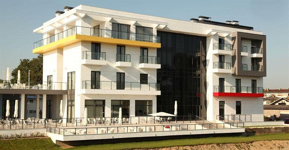 Zepter Hotel Bosanska Dubica Exterior foto